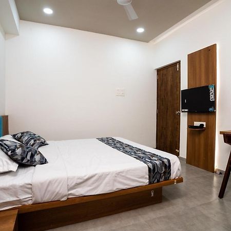 Spring Hills Inn Pune Exterior photo